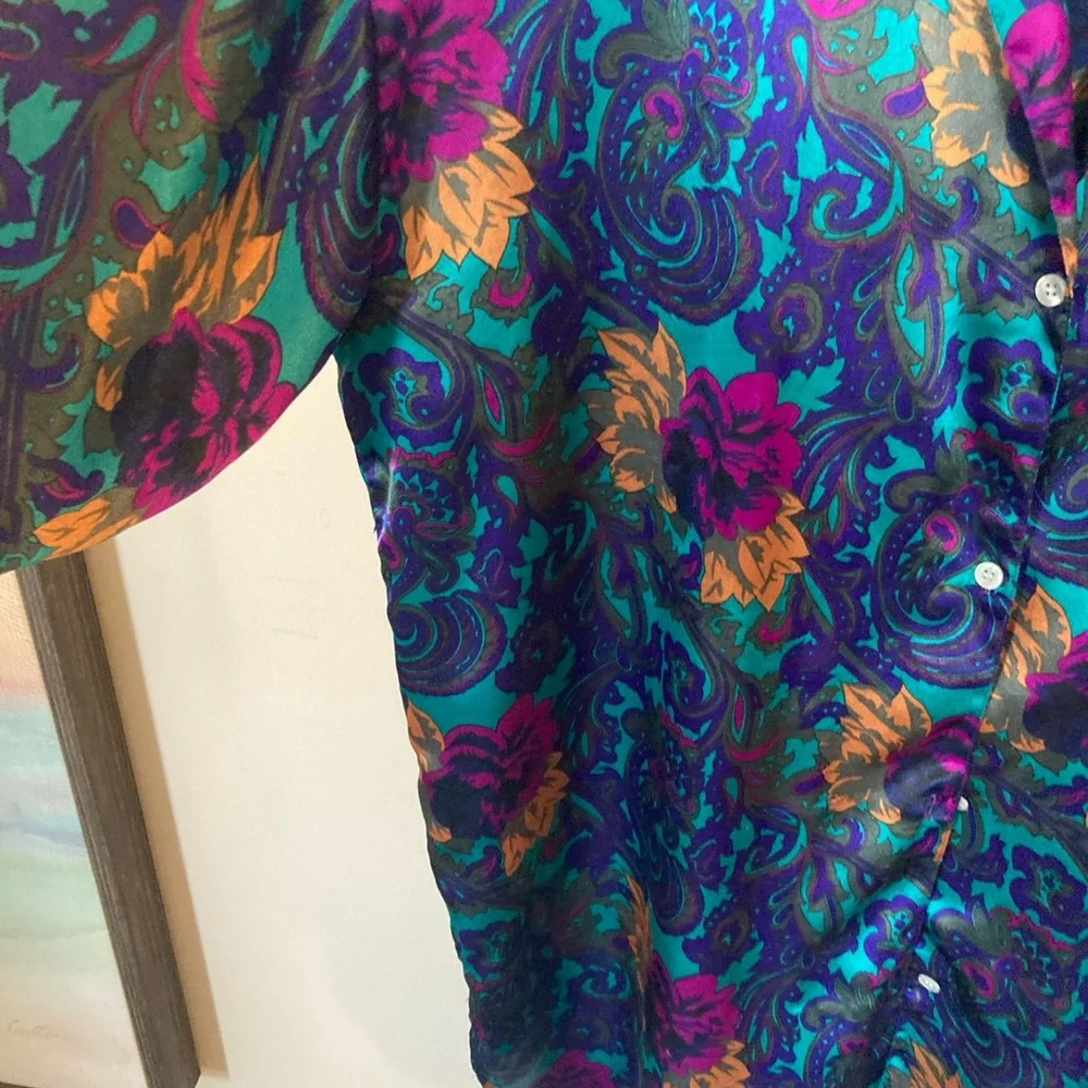 Vintage satin oversized sleep shirt size M/L